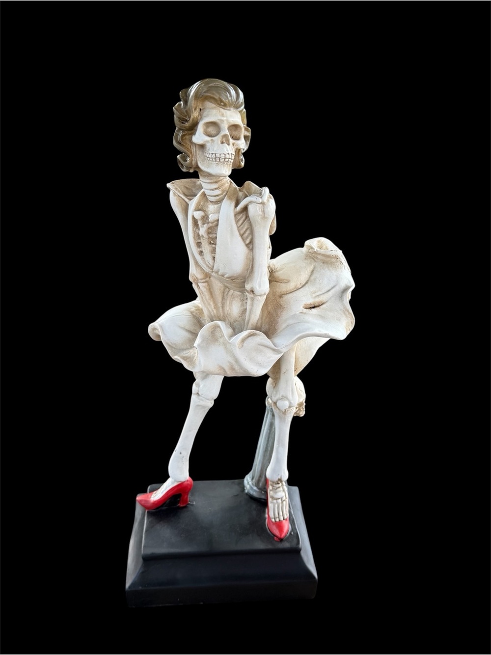 Marilyn Monroe 18” Halloween Skeleton Figurine w/ Red Heels and Dress Blowing